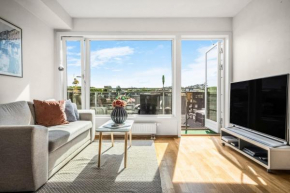 Lovely central flat with great view